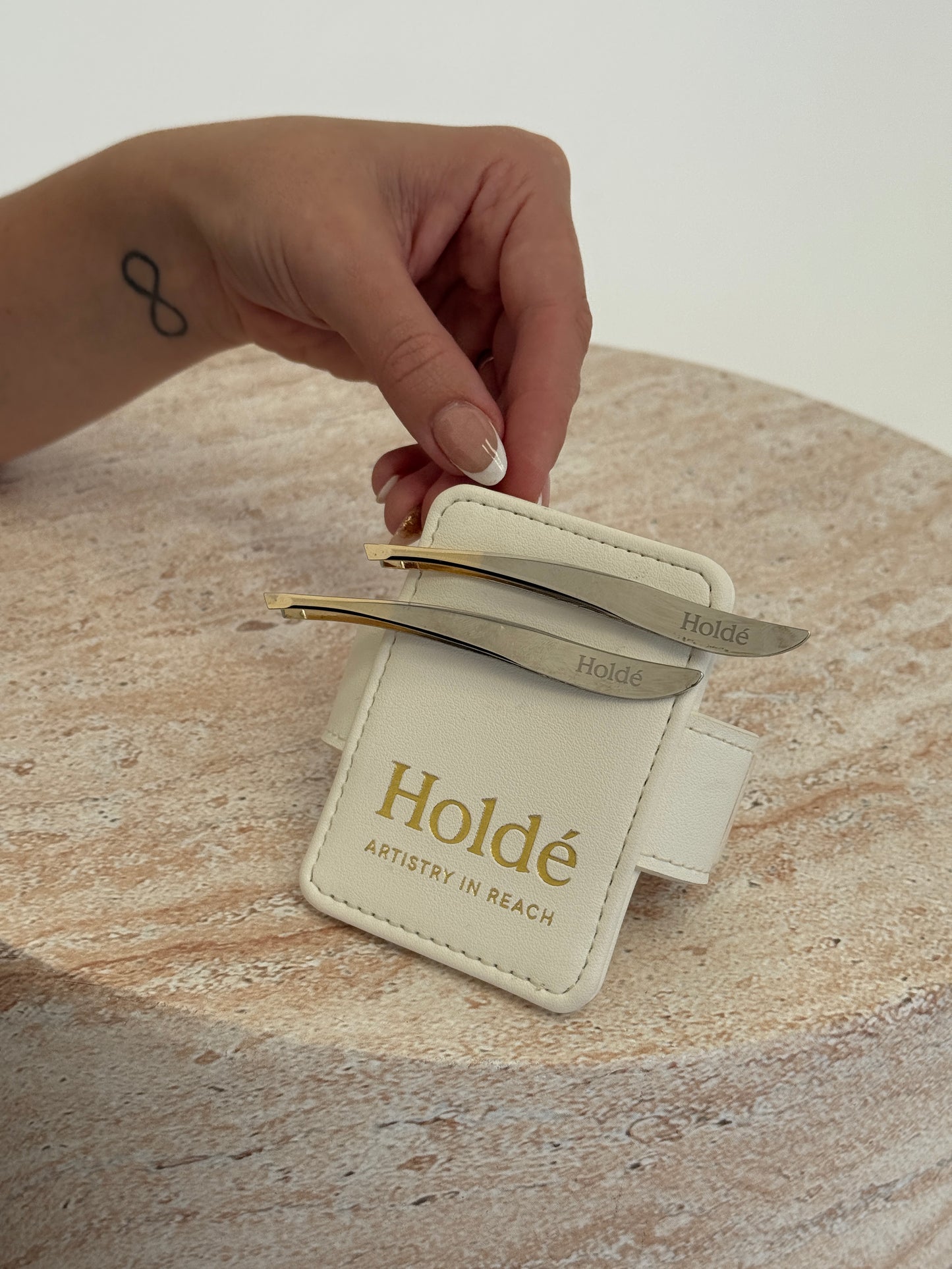 Arm Holder, Magnetic — (Halo Collection) no tweezers inc*